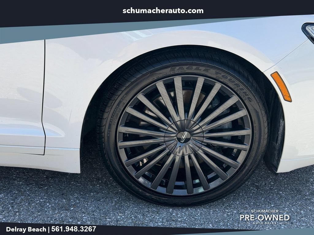 Used 2017 Lincoln MKZ Reserve FWD image 9
