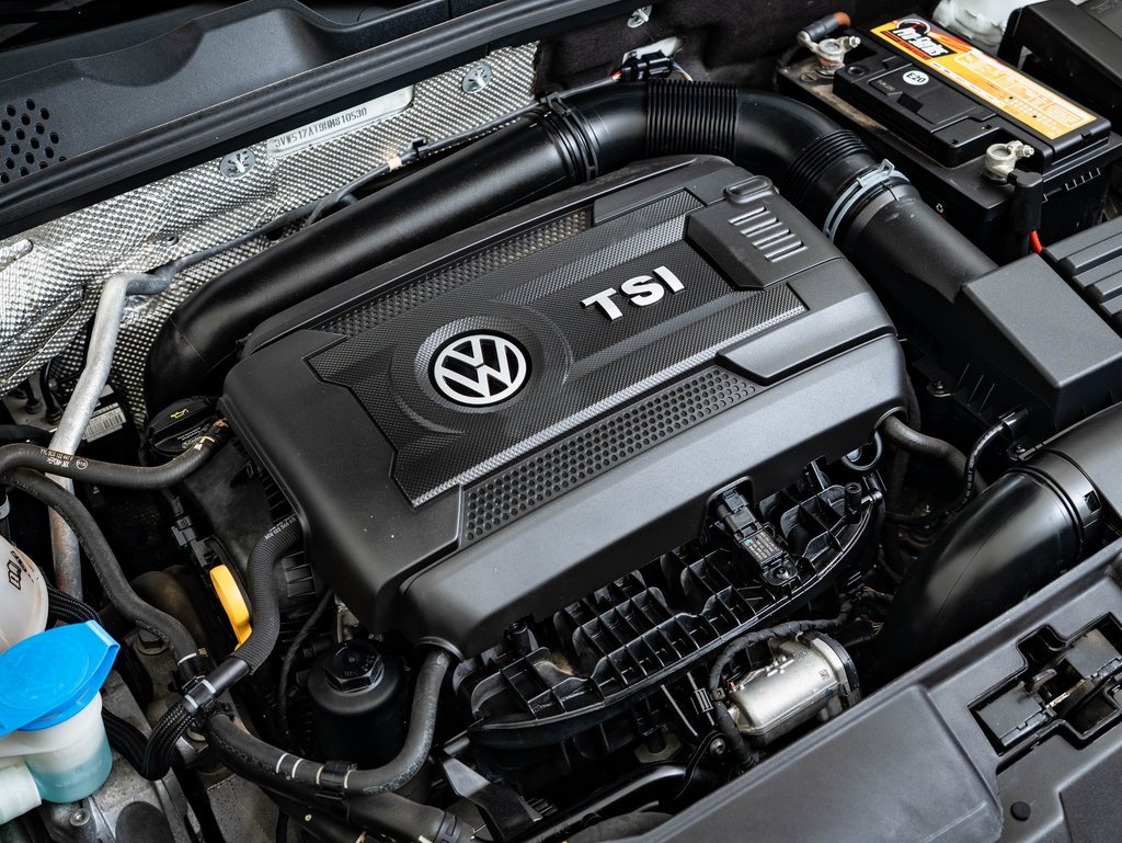 Used 2017 Volkswagen Beetle 1.8T S image 33