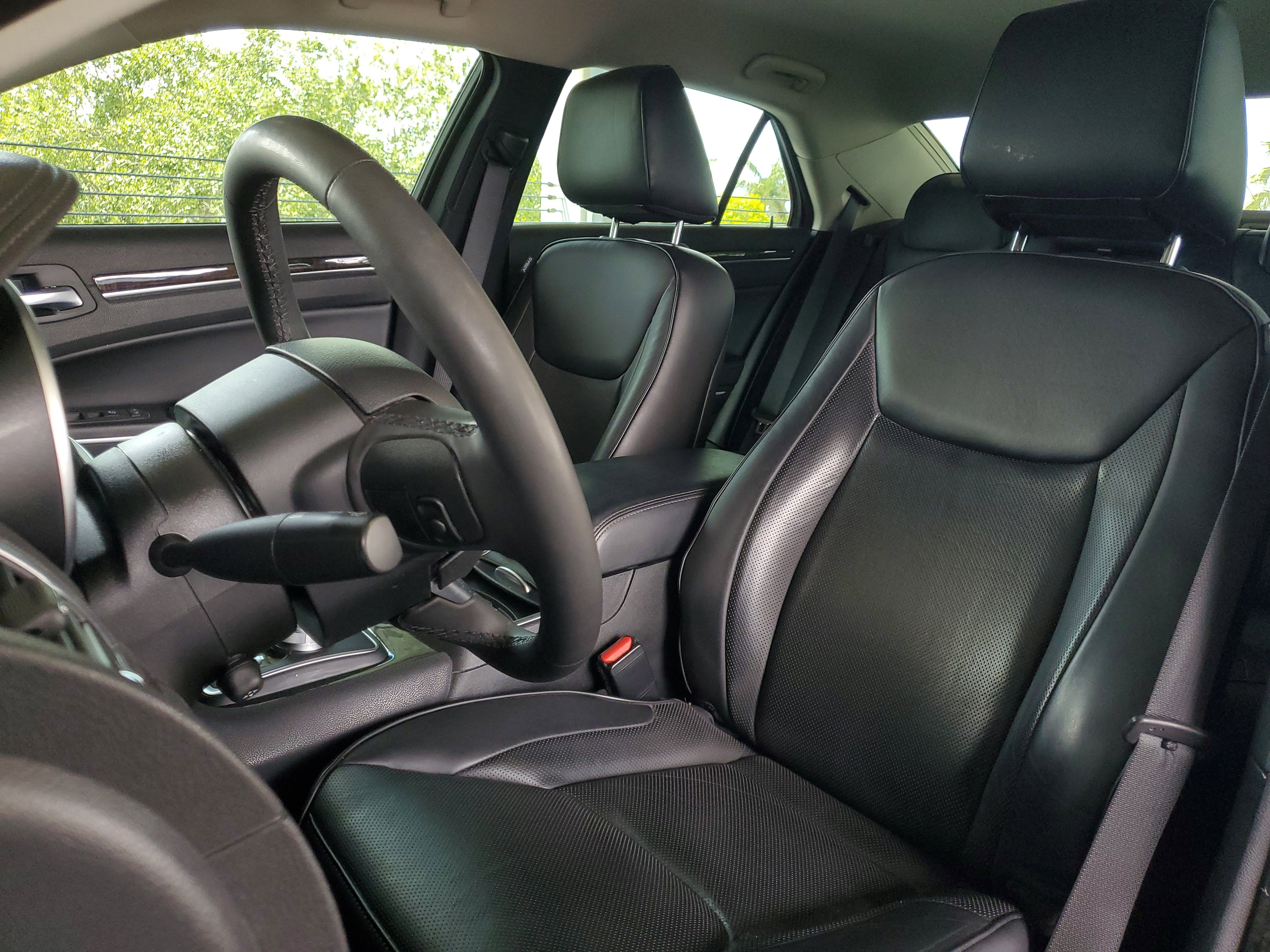Certified 2023 Chrysler 300 Touring L w/ Comfort Group RWD image 20
