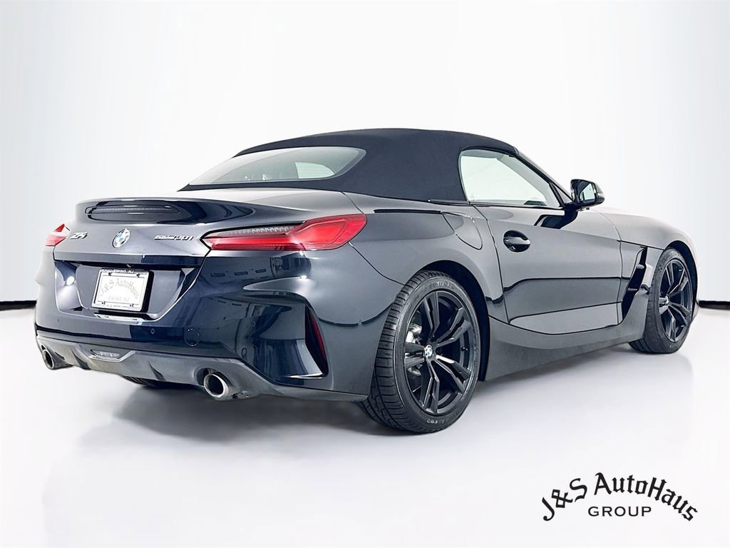 Used 2025 BMW Z4 sDrive30i image 7