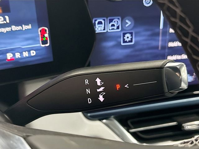 New 2026 Chevrolet Equinox EV LT AWD/4WD image 18