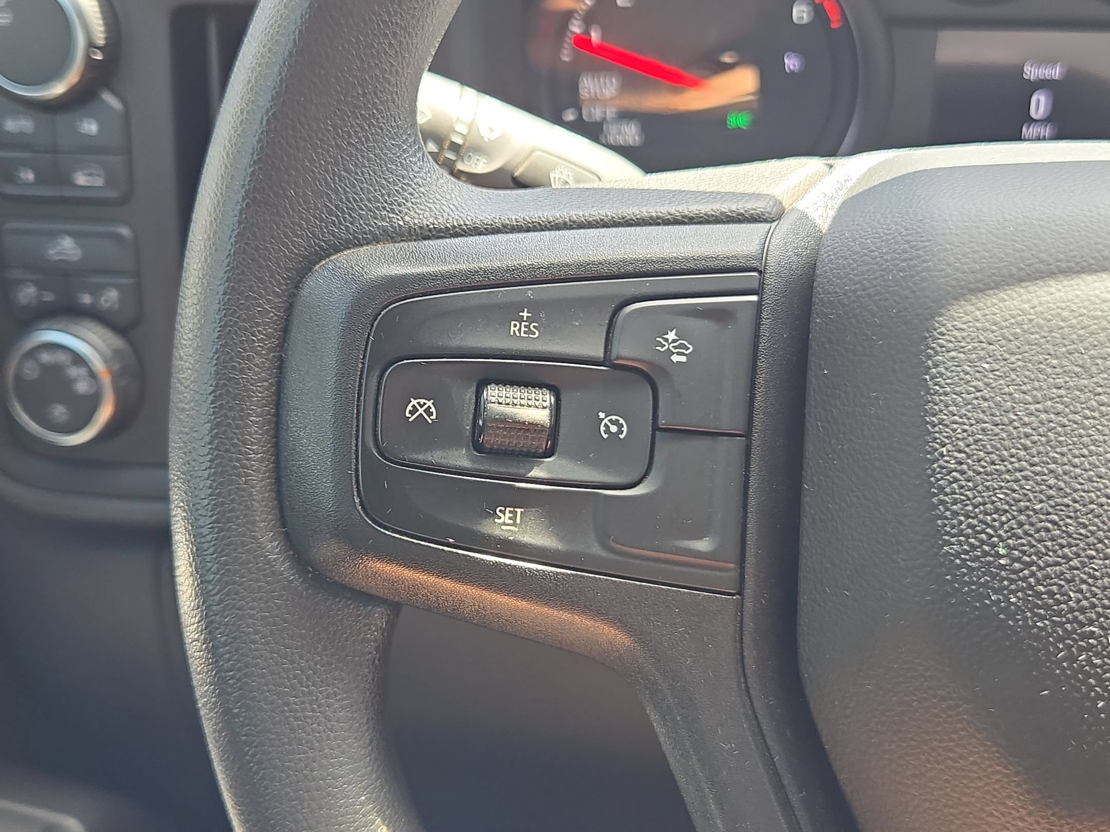 Certified 2025 Chevrolet Silverado 1500 Custom AWD/4WD image 19