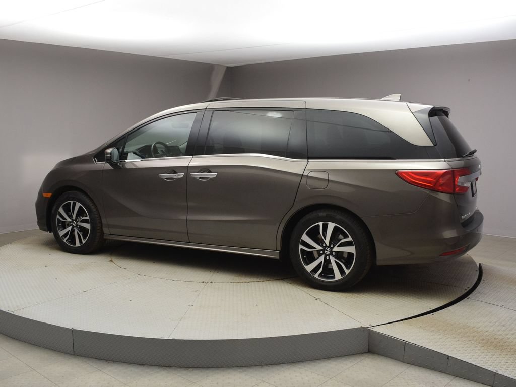 Used 2018 Honda Odyssey Elite image 4