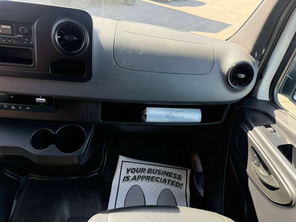 Used 2021 Mercedes-Benz Sprinter 2500 w/ Driver Convenience Package image 14