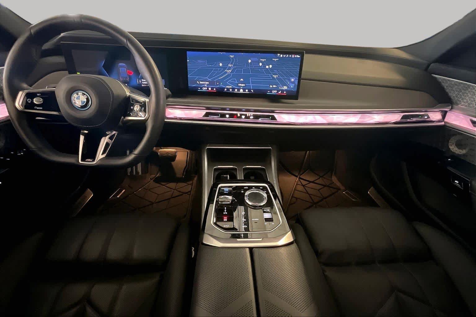 Used 2024 BMW i7 xDrive60 w/ Executive Package AWD/4WD image 14