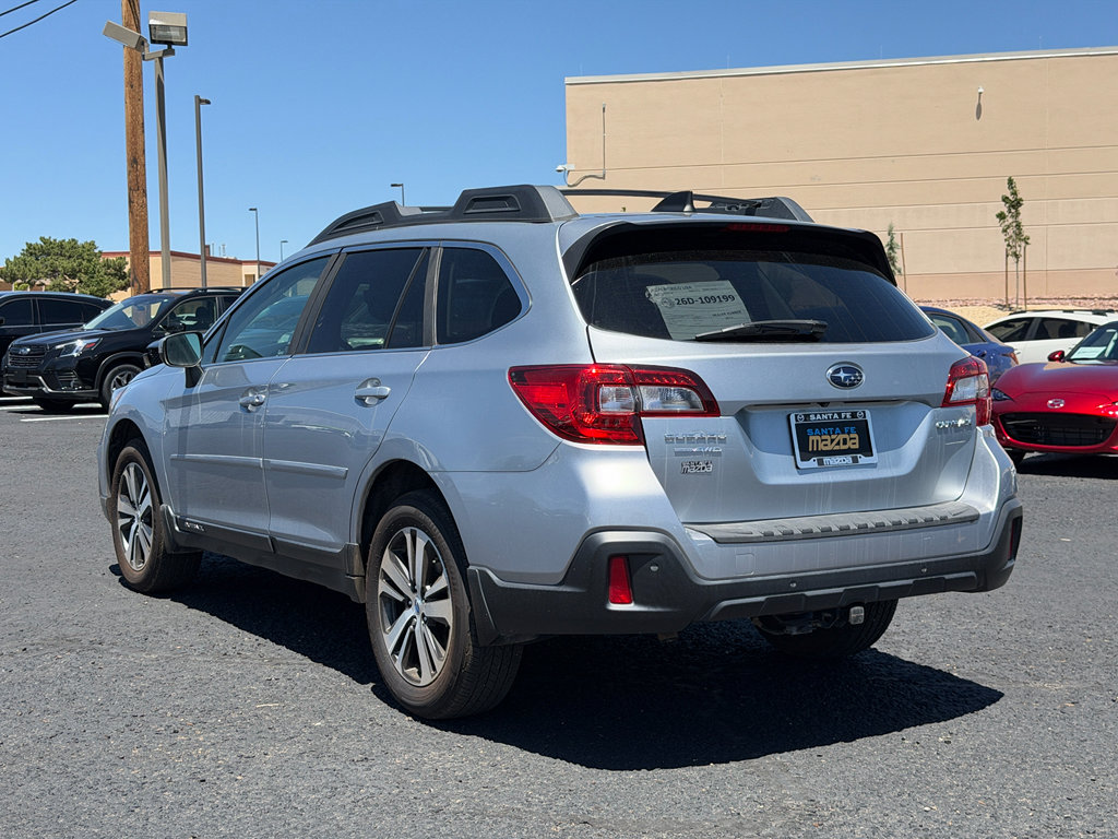 Used 2018 Subaru Outback 2.5i Limited AWD/4WD image 5