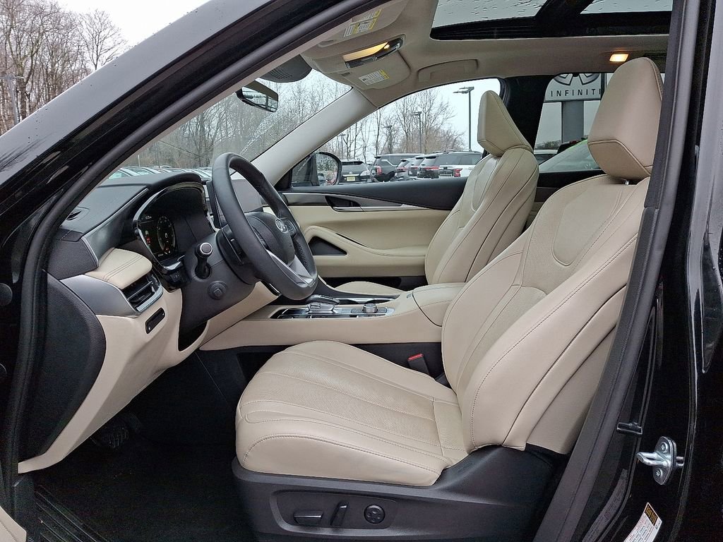 Used 2023 INFINITI QX60 Luxe w/ Cargo Package AWD/4WD image 14