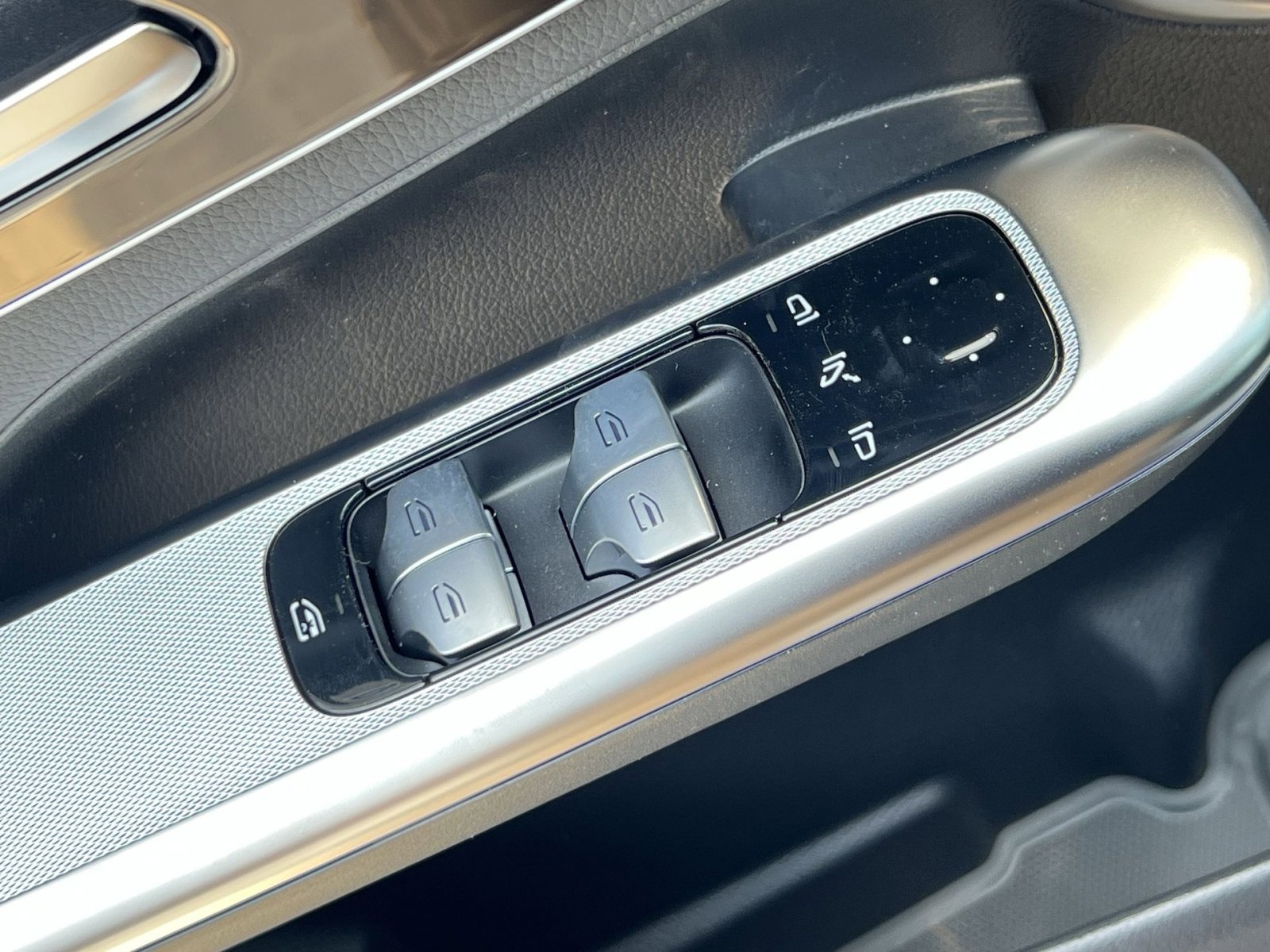 New 2026 Mercedes-Benz GLC 300 4MATIC image 13