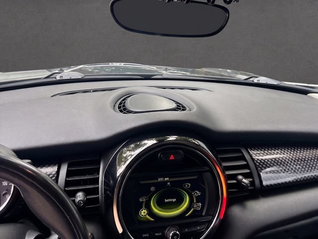 Used 2017 MINI Cooper S FWD image 6