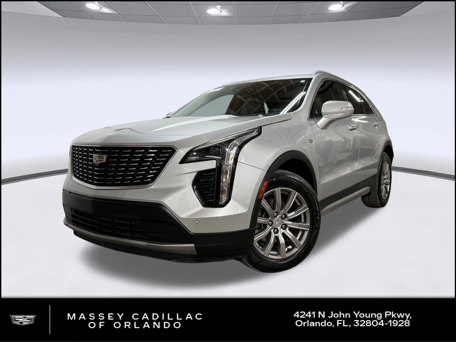Used 2021 Cadillac XT4 Premium Luxury FWD image 1