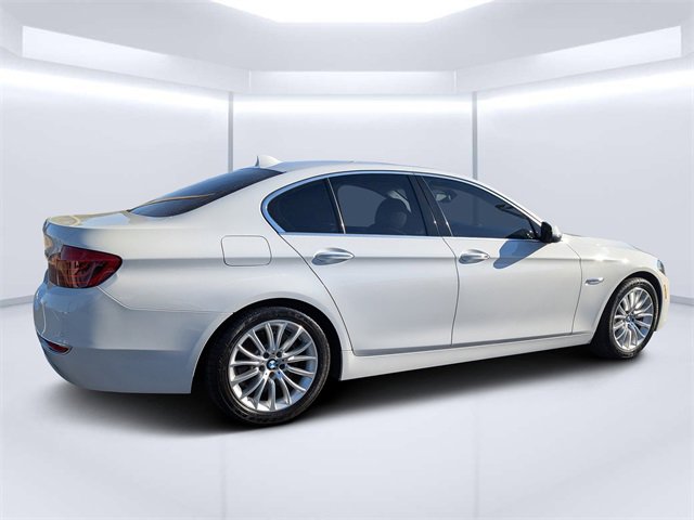 Used 2016 BMW 528i Sedan image 3