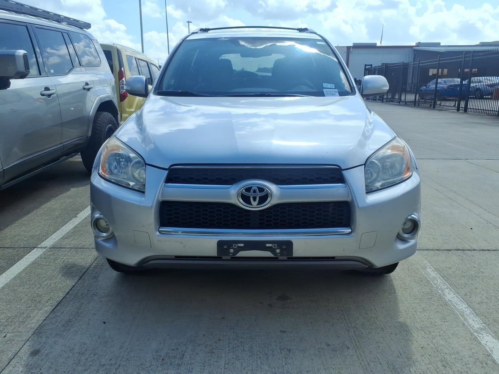 Used 2012 Toyota RAV4 Limited w/ Navigation Value Pkg FWD image 3