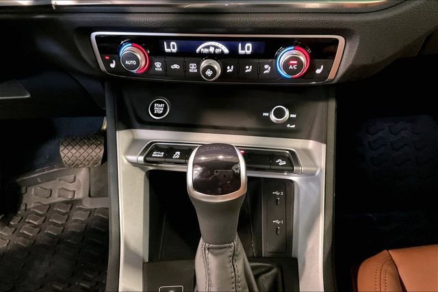 Certified 2023 Audi Q3 2.0T Premium w/ Convenience Package image 32