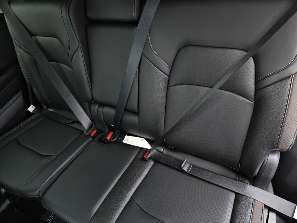 New 2026 Nissan Pathfinder SL image 13