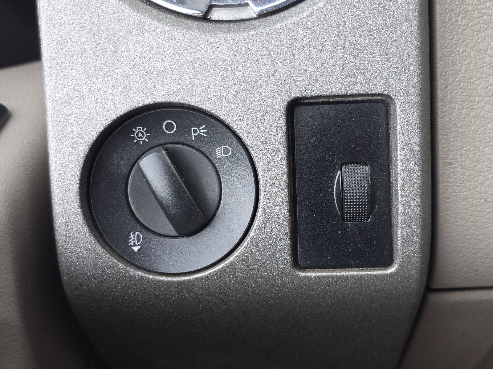 Used 2008 Ford F350 Lariat AWD/4WD image 11