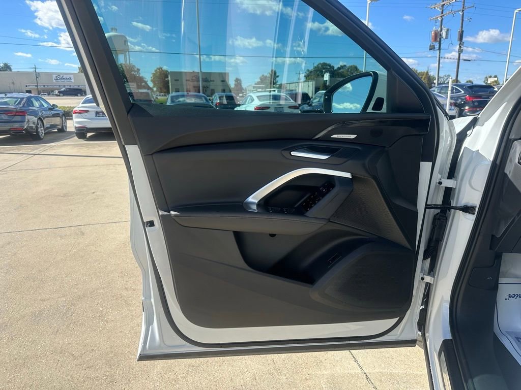 Used 2025 Audi Q5 Premium Plus image 8