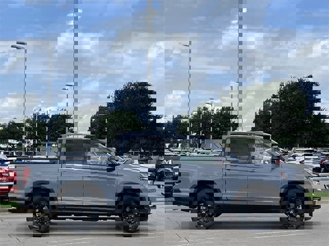 New 2025 Honda Ridgeline Black Edition image 3