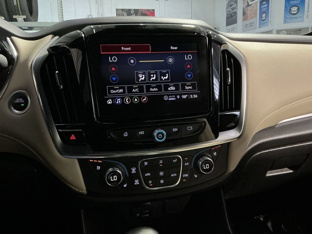 Used 2023 Chevrolet Traverse Premier AWD/4WD image 22
