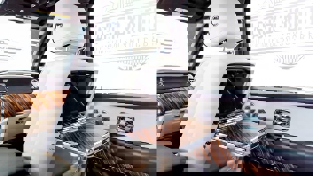 Used 2019 Rolls-Royce Cullinan image 36