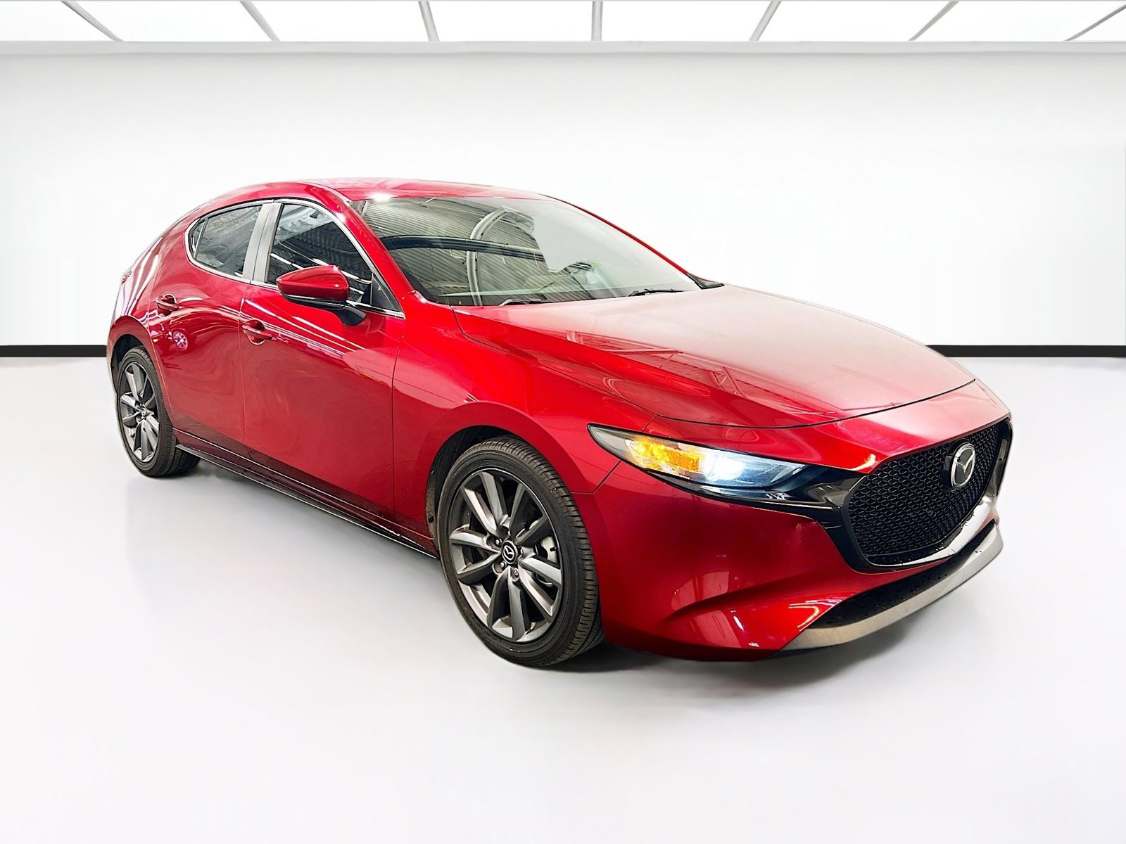 Used 2023 MAZDA MAZDA3 s FWD image 3