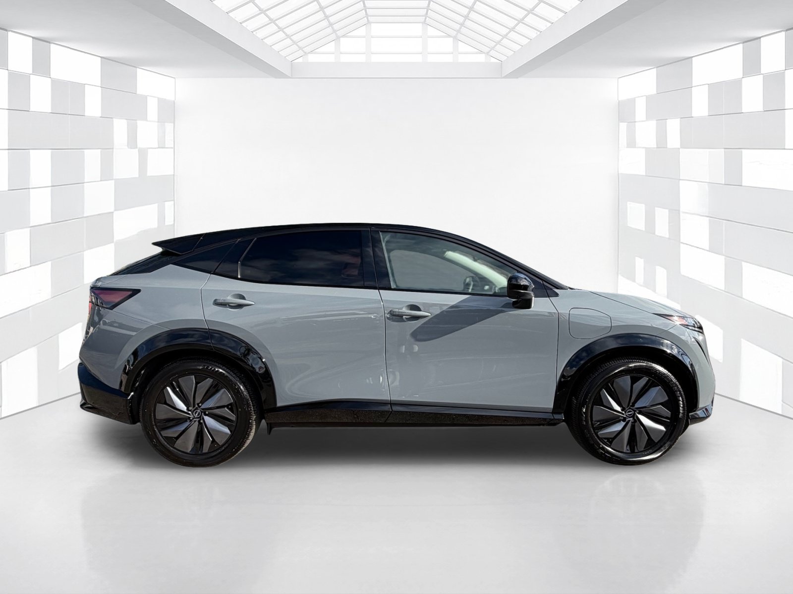 Certified 2023 Nissan Ariya AWD image 8