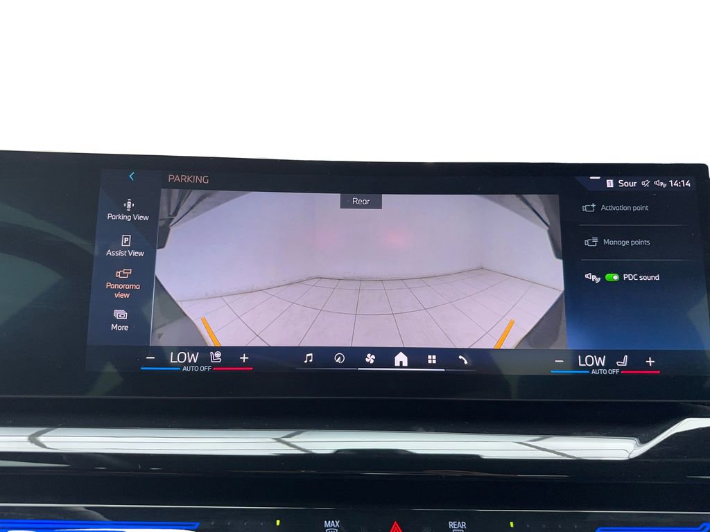 Used 2024 BMW 530i image 41