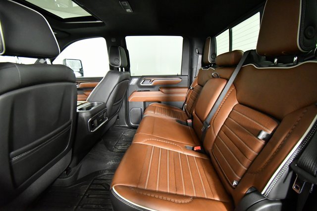 Used 2024 GMC Sierra 3500 Denali Ultimate image 25