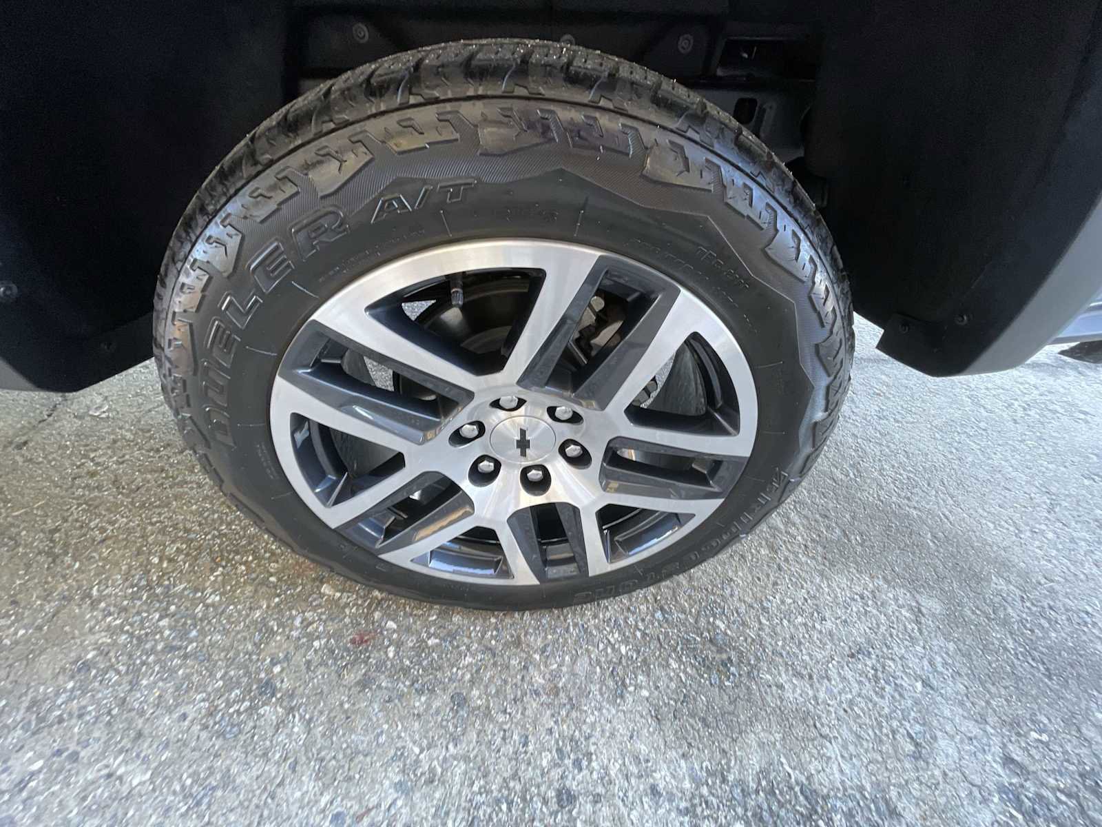 Certified 2024 Chevrolet Colorado Z71 w/ Advanced Trailering Package image 32