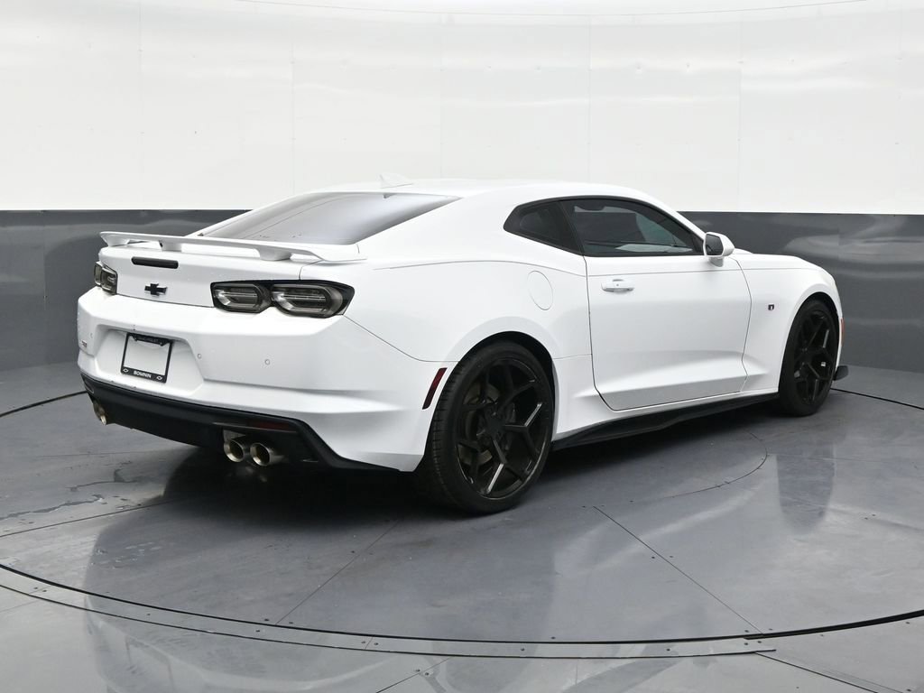 Used 2019 Chevrolet Camaro SS image 5