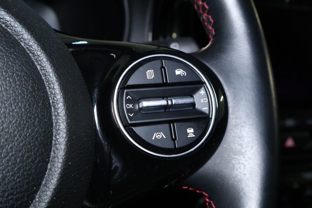 Used 2023 Kia Soul GT-Line w/ GT-Line Technology Package FWD image 22