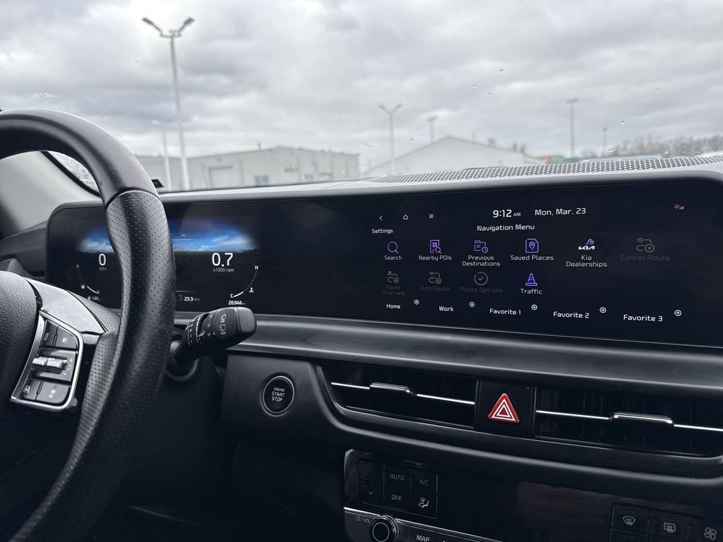 Used 2024 Kia Seltos SX image 19