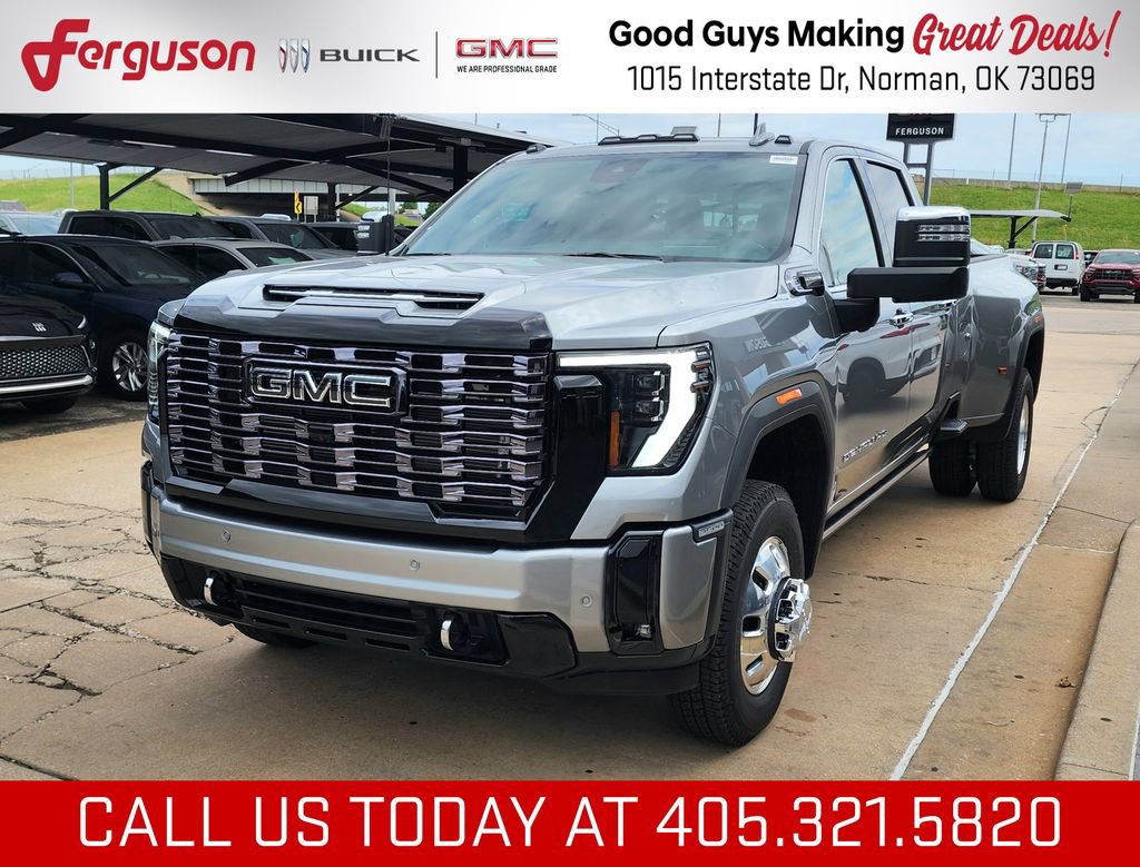 New 2026 GMC Sierra 3500 Denali Ultimate AWD/4WD image 7