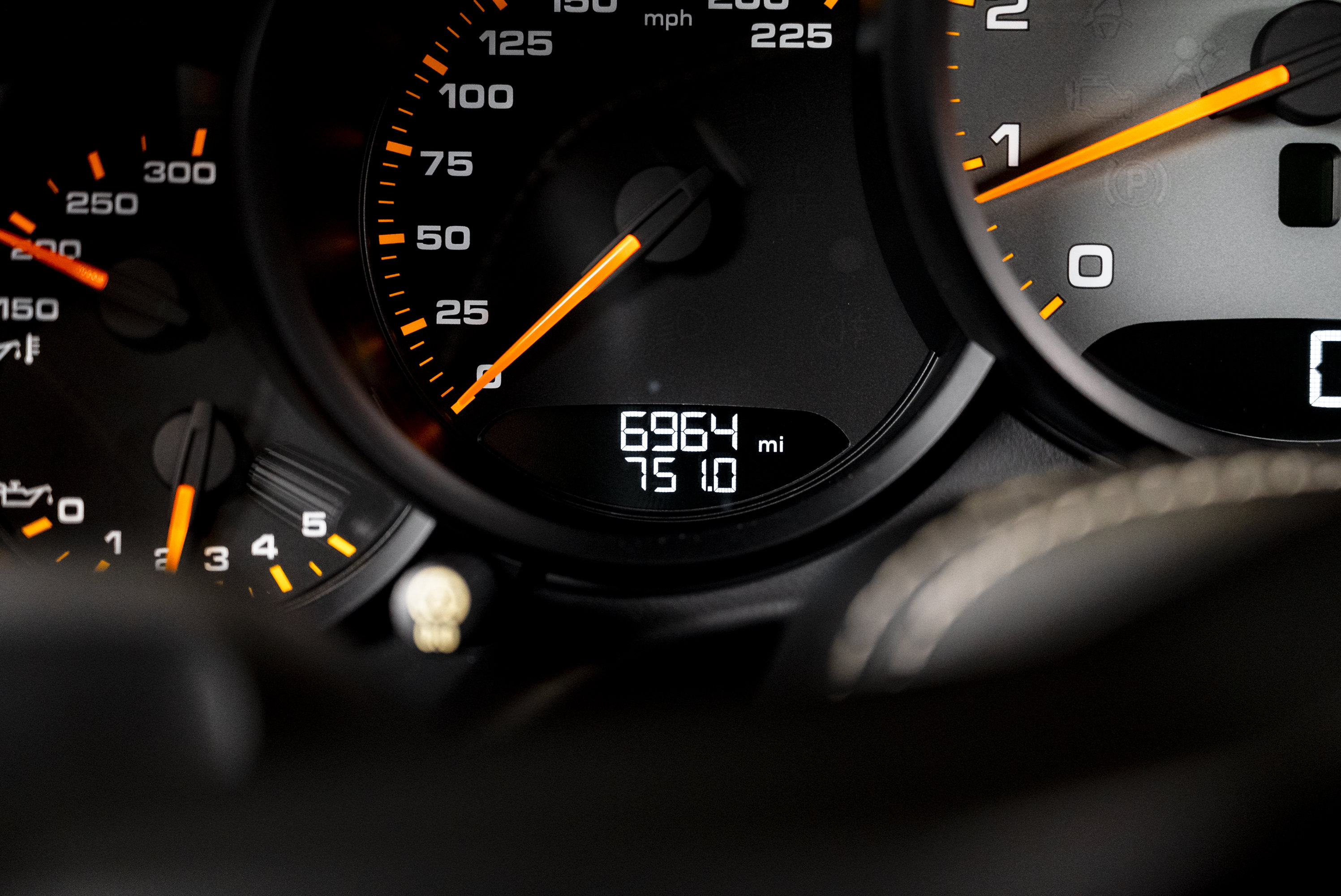 Used 2018 Porsche 911 GT3 RWD image 64