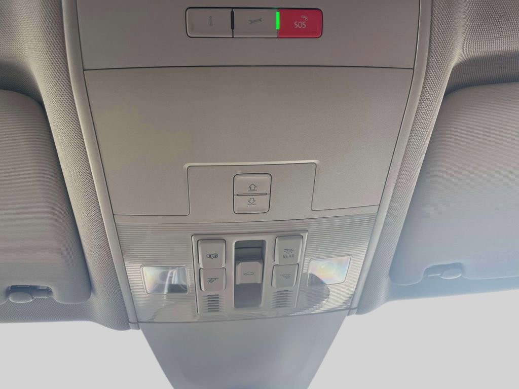 Used 2021 Volkswagen Atlas SEL Premium w/ MDO Package (Bench Seat) image 33