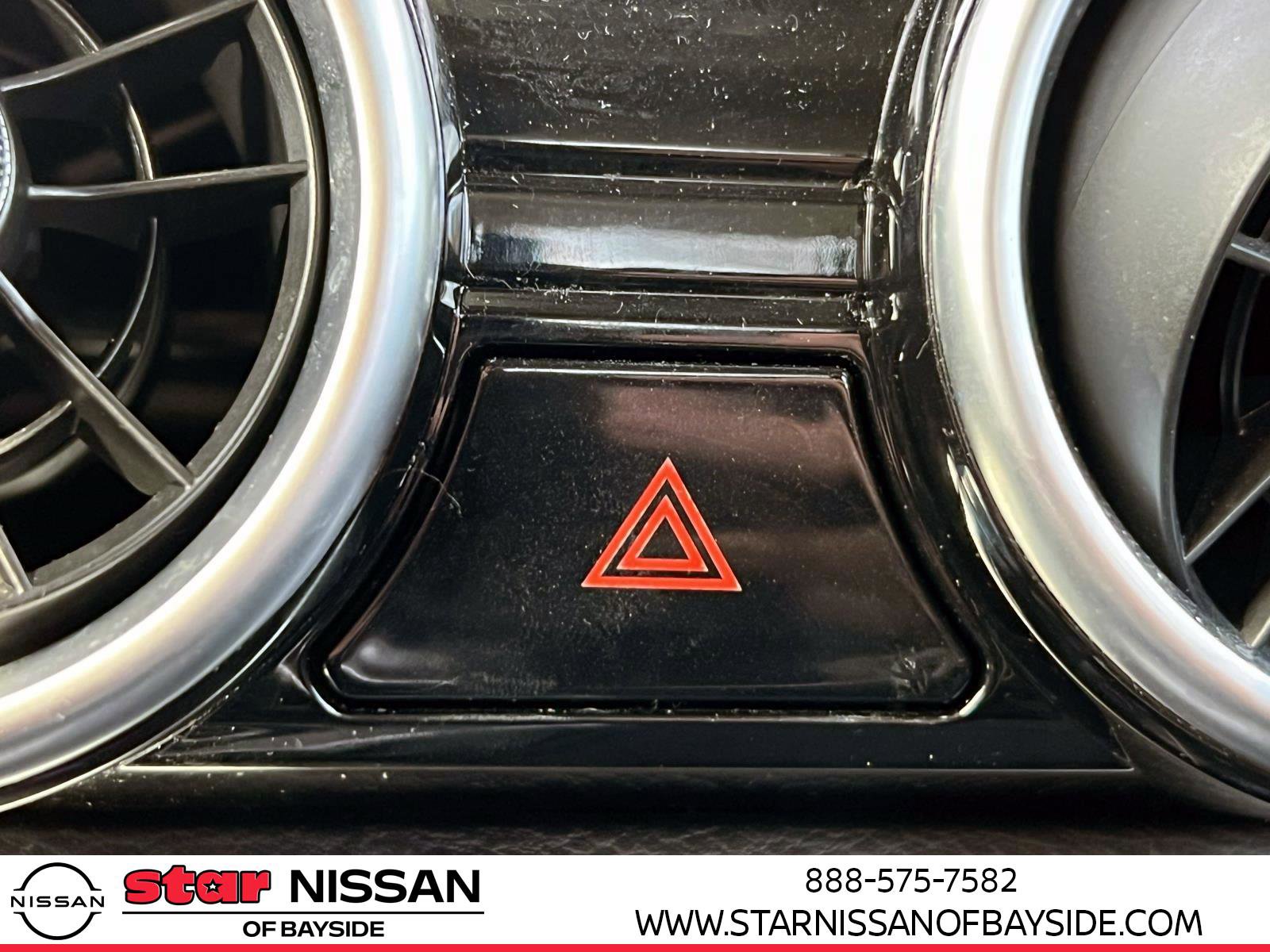 Certified 2021 Nissan Sentra SV image 28