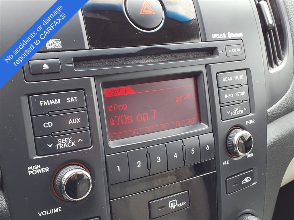 Used 2011 Kia Forte EX image 24