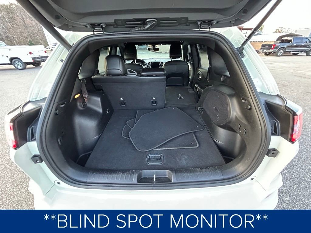 Used 2019 Jeep Cherokee High Altitude image 9