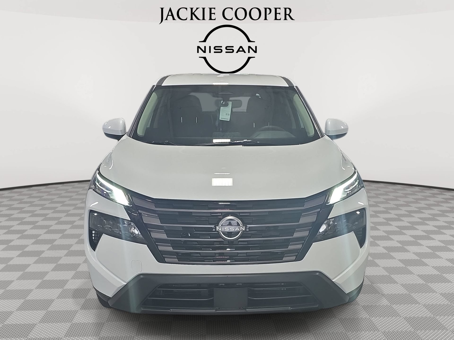 New 2026 Nissan Rogue SV w/ Cold Weather Package FWD image 2