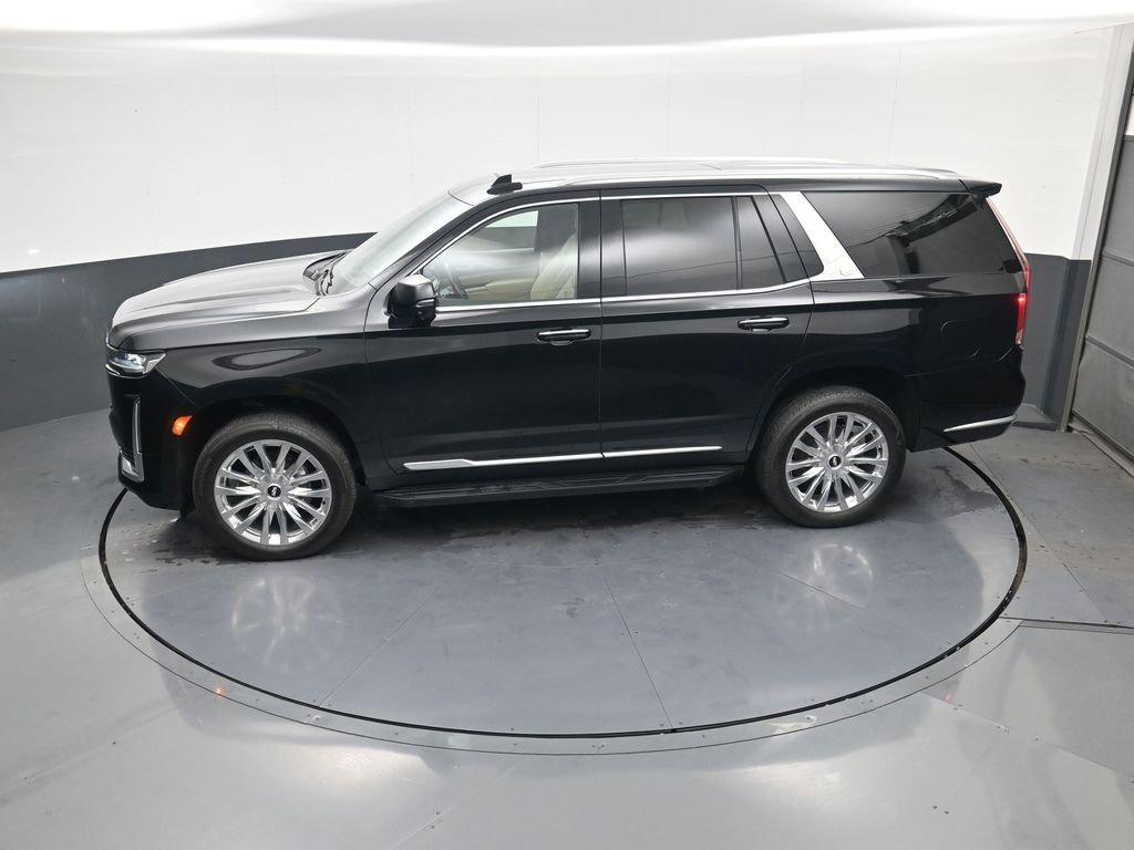 Used 2024 Cadillac Escalade Premium Luxury image 29