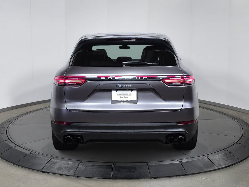 Used 2022 Porsche Cayenne Platinum Edition AWD/4WD image 6