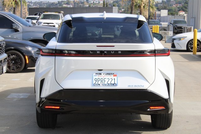 Certified 2024 Lexus RZ 300e Premium w/ Accessory Package (Z1) image 19