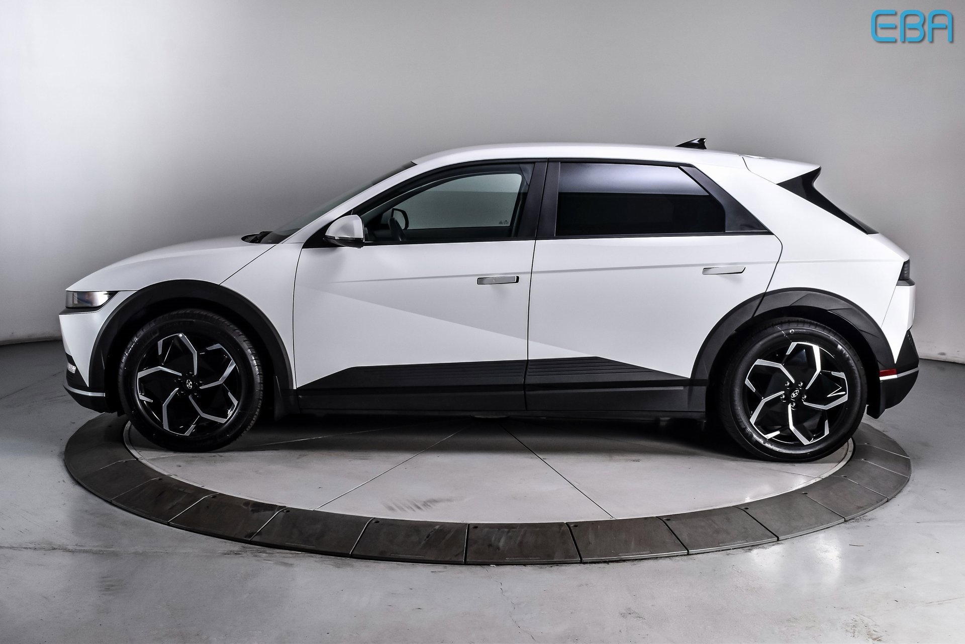 Used 2023 Hyundai Ioniq 5 SEL w/ Cargo Package image 3