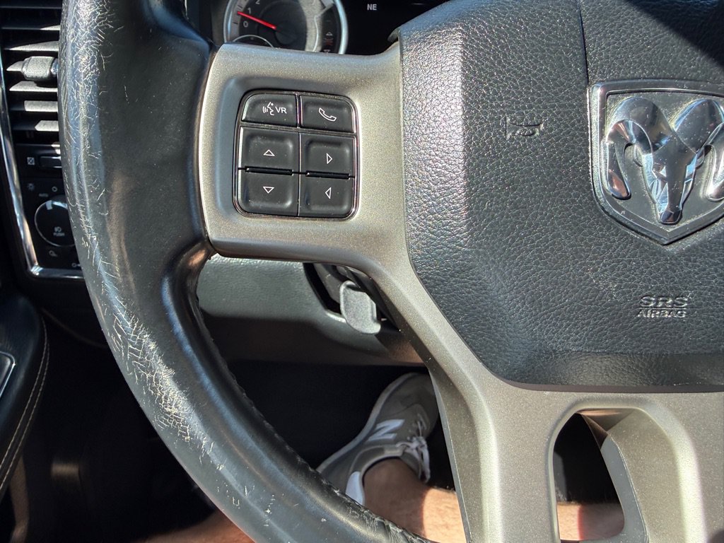 Used 2014 RAM 1500 Laramie w/ Convenience Group AWD/4WD image 28