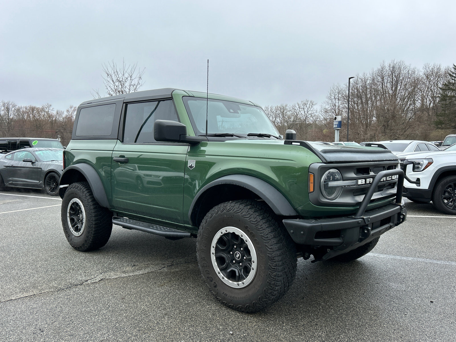 Used 2022 Ford Bronco Big Bend w/ Sasquatch Package AWD/4WD image 1