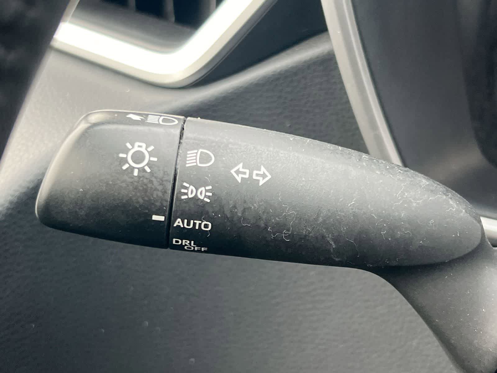 Used 2022 Toyota Corolla SE FWD image 26