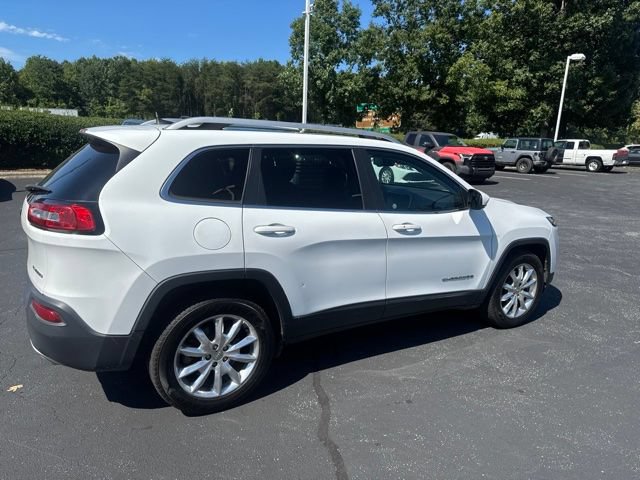 Used 2016 Jeep Cherokee Limited AWD/4WD image 10