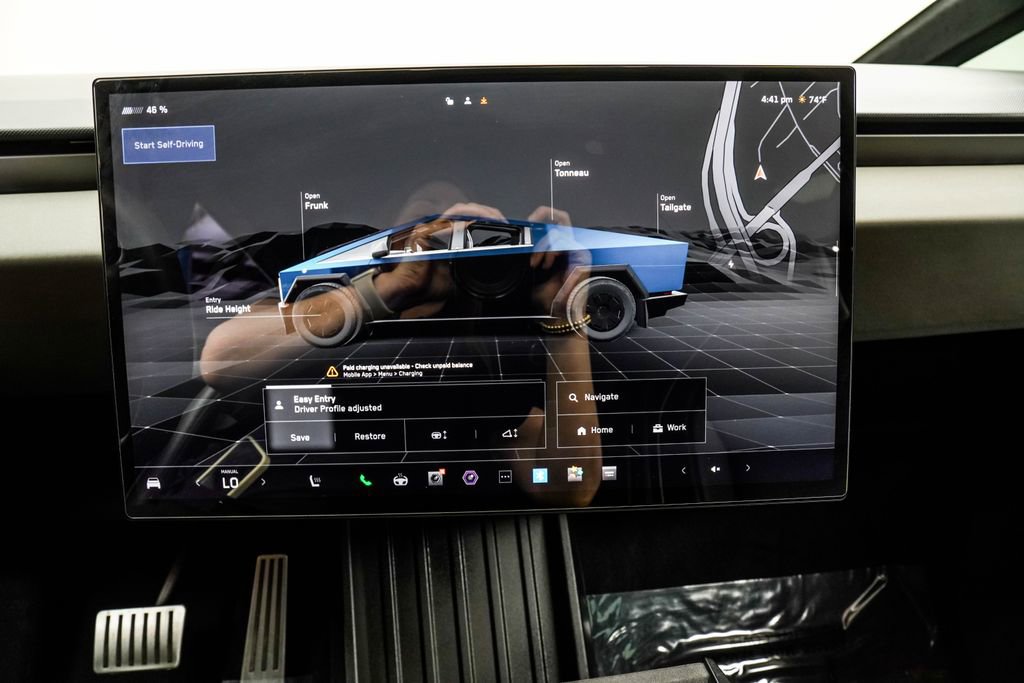 Used 2025 Tesla Cybertruck AWD Crew Cab image 25