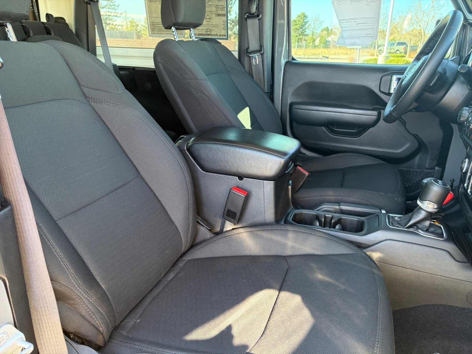 Used 2021 Jeep Wrangler Sport AWD/4WD image 26