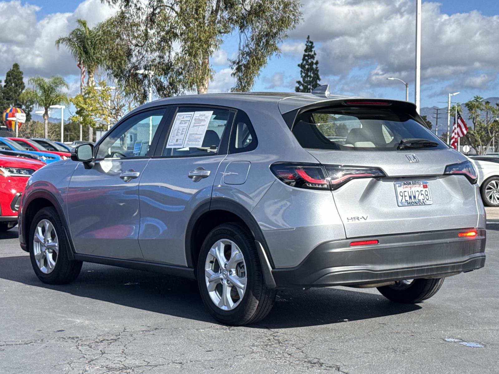 Certified 2023 Honda HR-V LX image 3