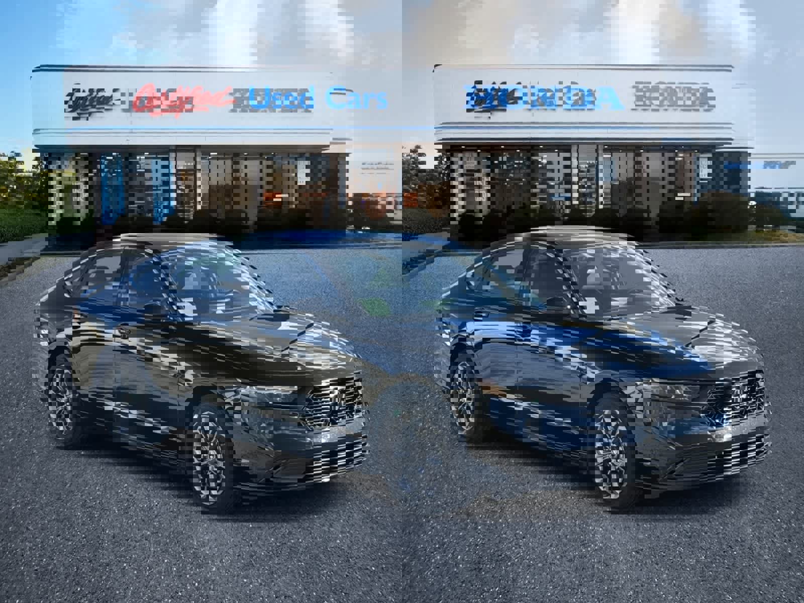 Used 2023 Honda Accord EX-L image 6